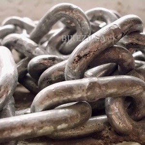 WM Pile of Chain #1