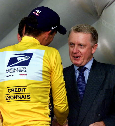  AFP. Jul. 19, 2000. Hein Verbruggen congratulates Lance Armstrong after Tour stage in Lausanne ended.