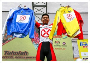 Wang's wardrobe (photo courtesy Le Tour de Langkawi)